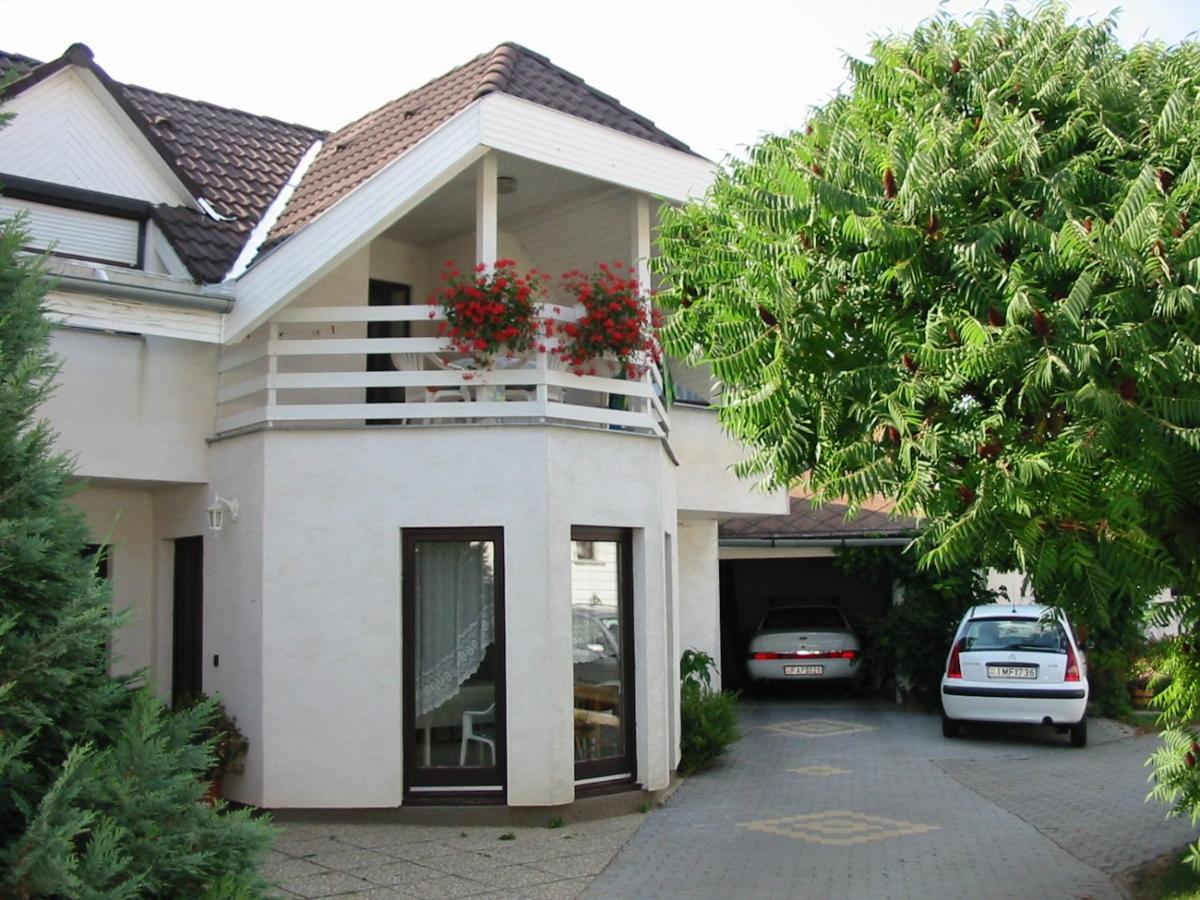 Baranyai Vendégház Bük Extérieur photo