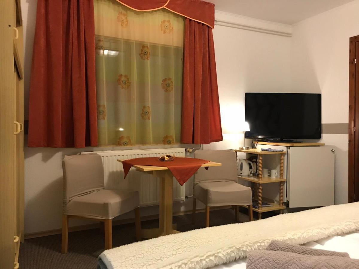Baranyai Vendégház Bük Extérieur photo